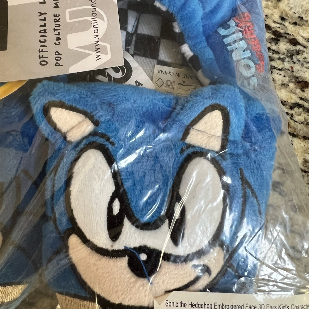New - Sonic the Hedgehog Embroidered Face 3D Ears Kids Character Slippers